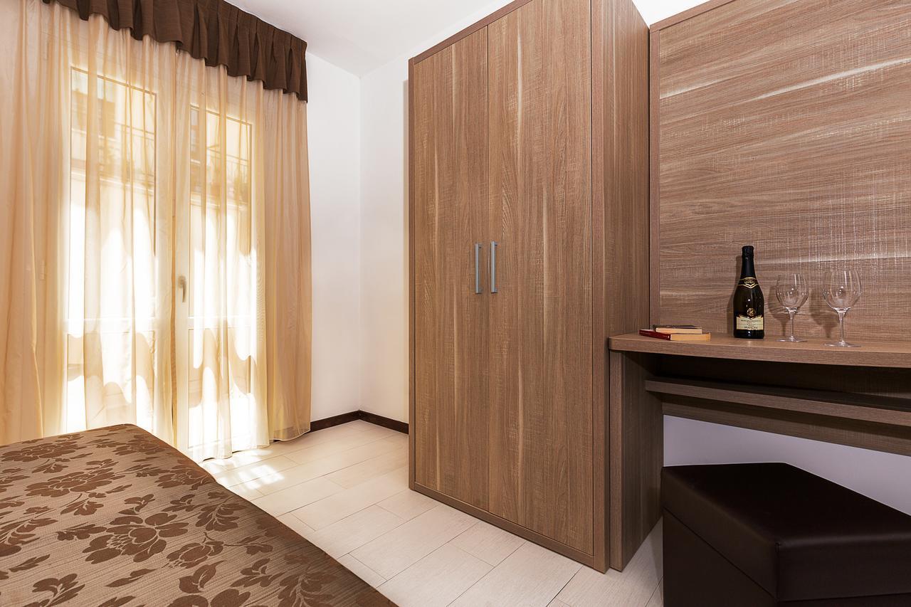 Le Residenze Del Centro Aparthotel Olbia